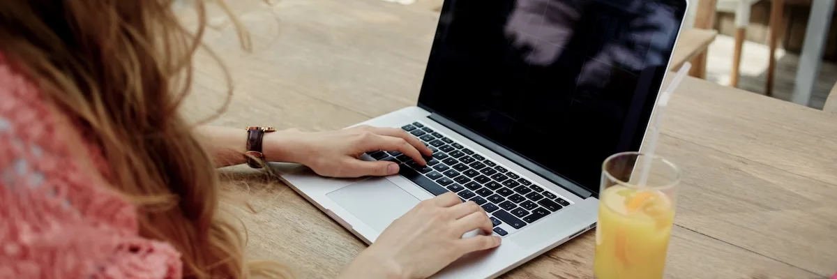 Cel Mai Bun Macbook